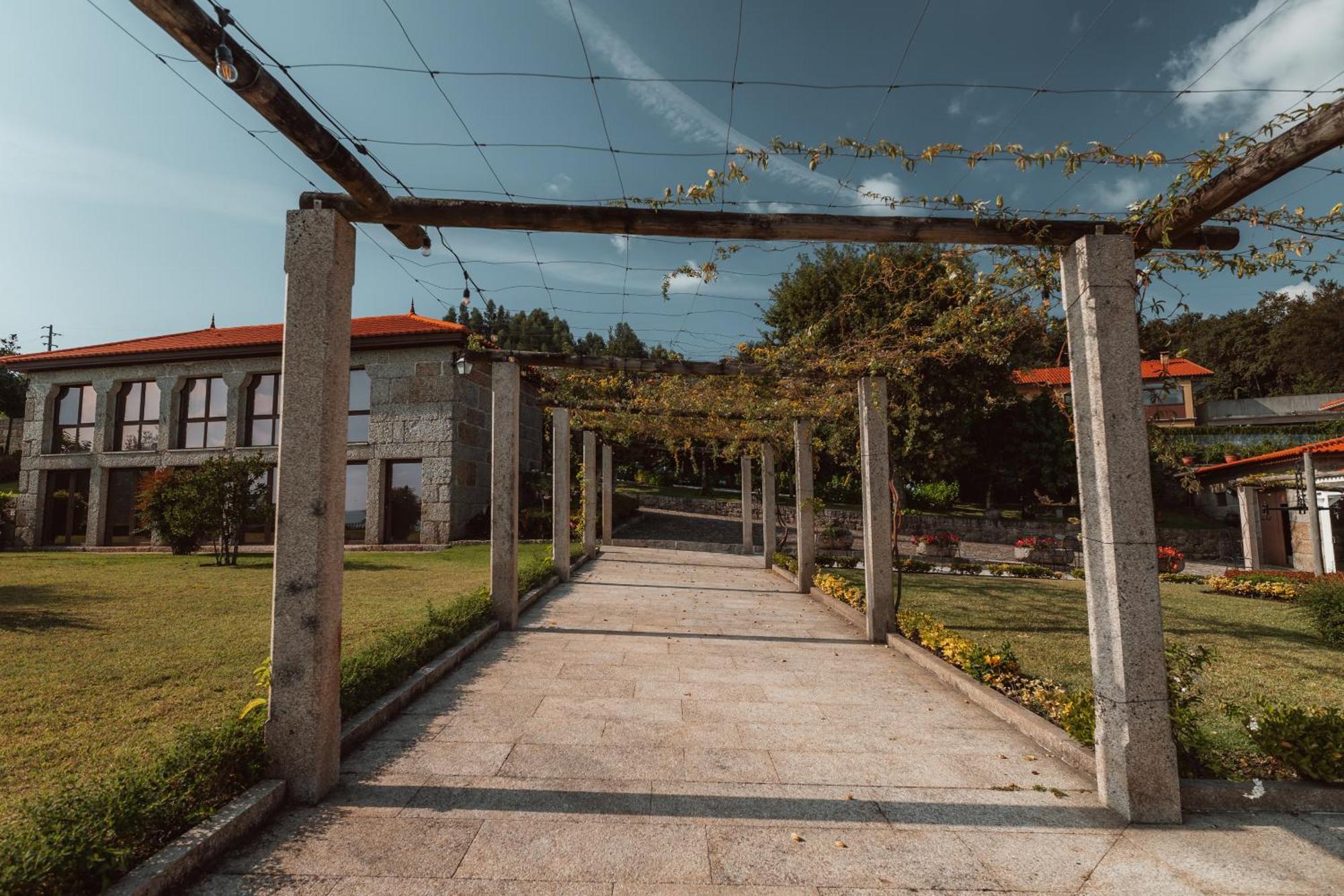 Quinta Da Eira Do Sol Villa Guimarães Buitenkant foto